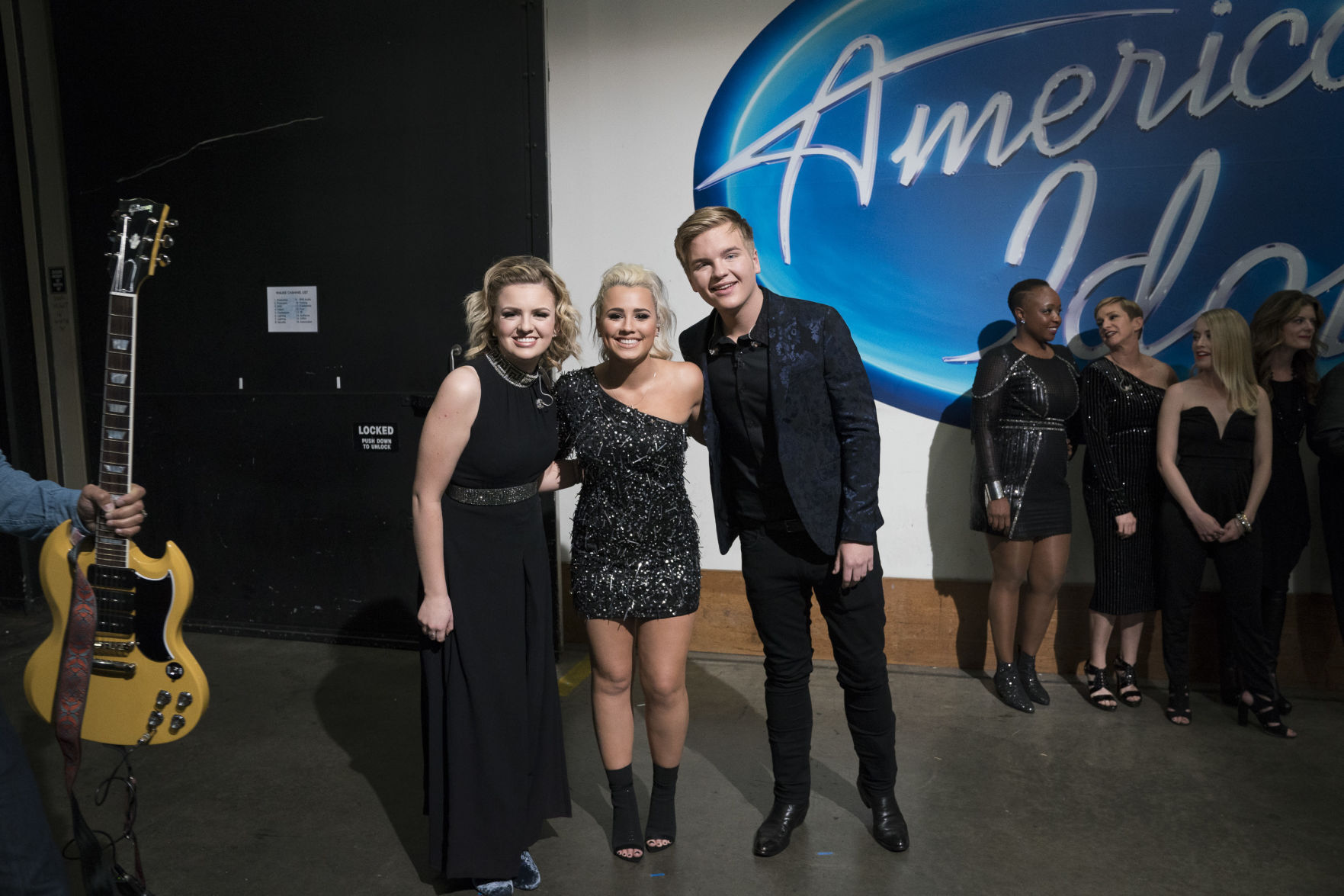 Maddie Poppe with Gabby Barrett and Caleb Lee Hutchinson